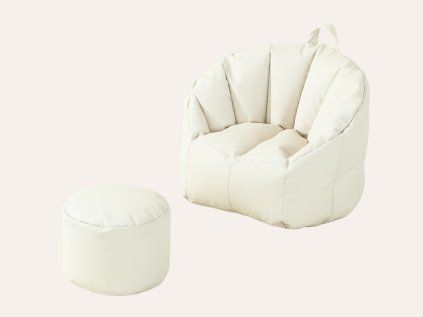 Weißer Kindersessel in Muschelform mit passendem Fußhocker